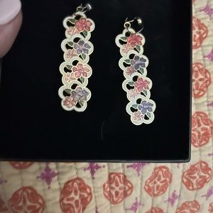 Hibiscus dangle earrings